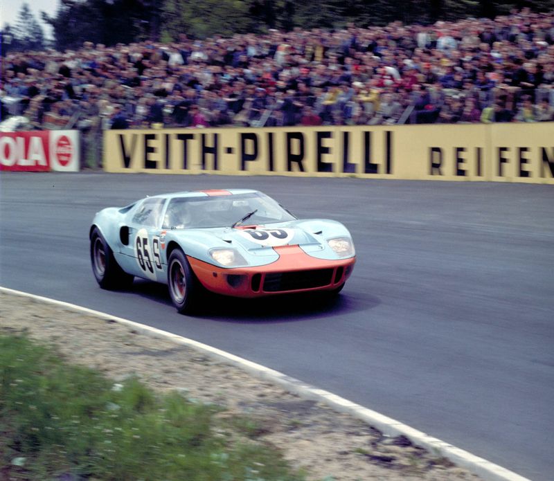 Ford GT40: Le Mans Legend