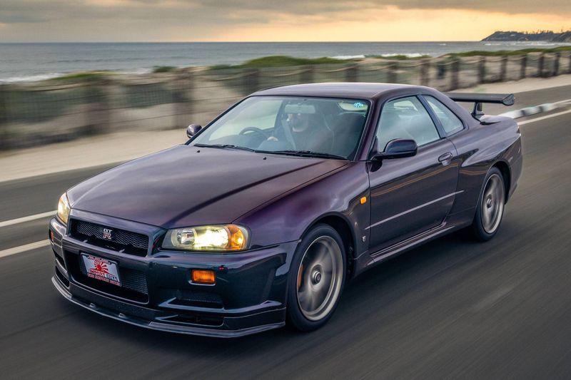 Nissan Skyline GT-R R34