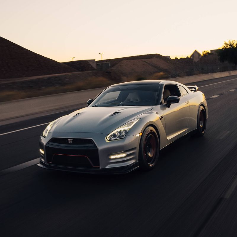 Nissan GT-R – Overdrive