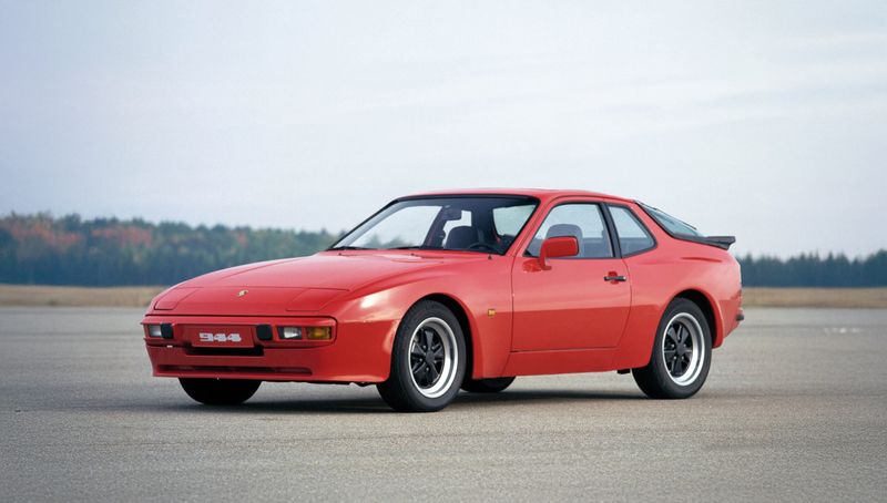 Porsche 944