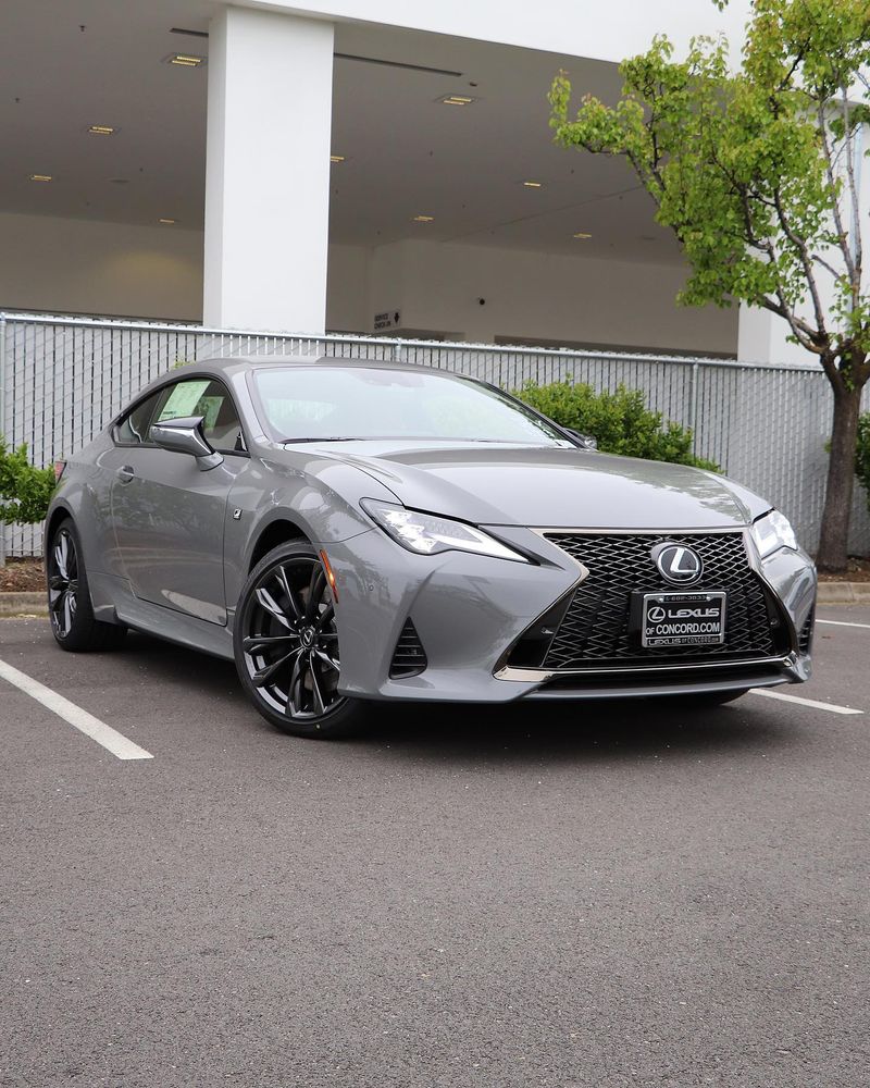 Lexus RC