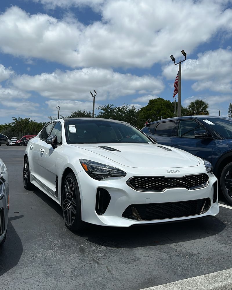 Kia Stinger